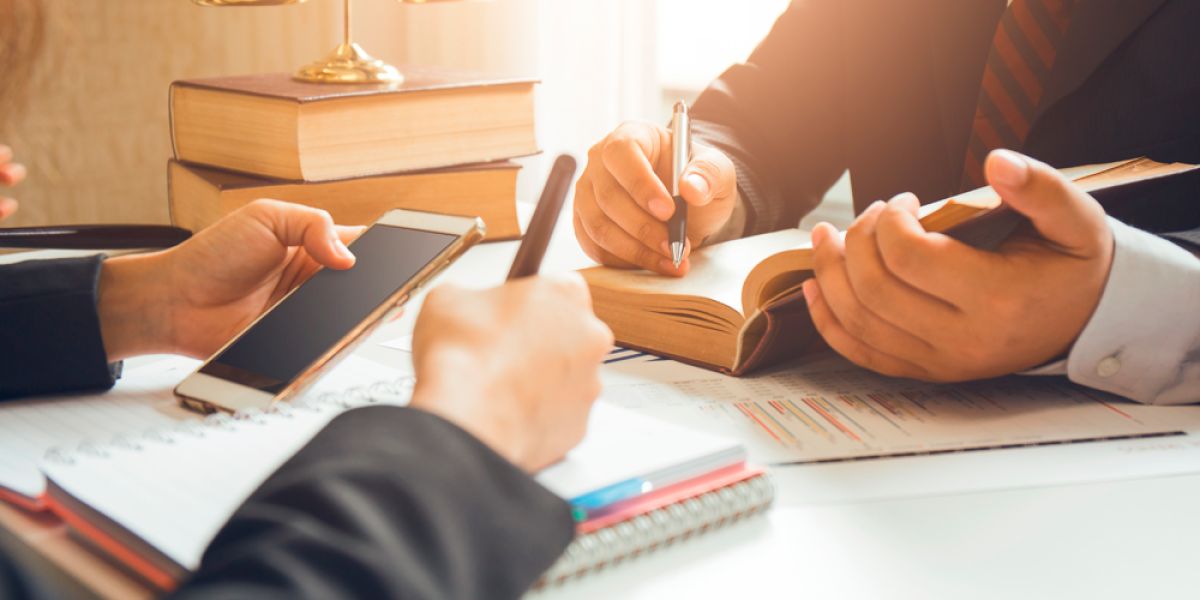 Asesoría legal en Barcelona para subrogaciones laborales