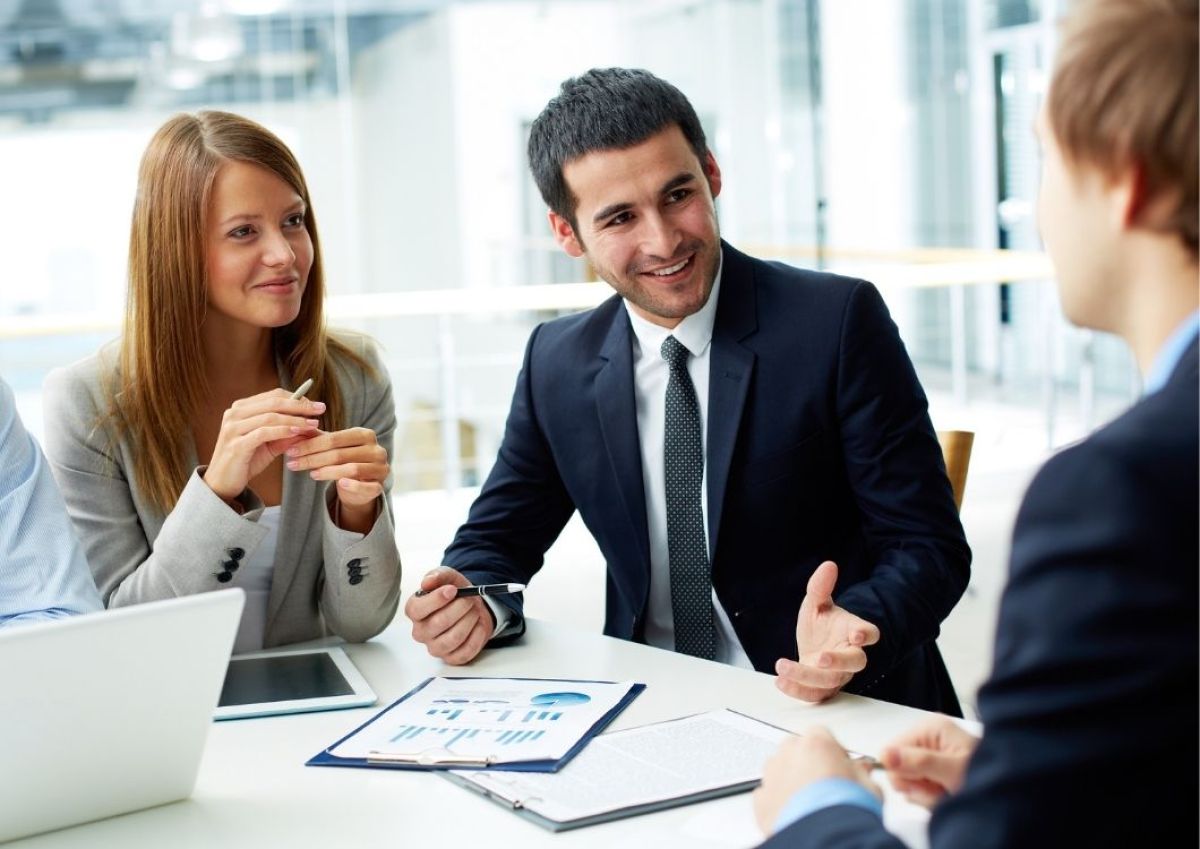 Consultas legales en Barcelona por contratos duplicados